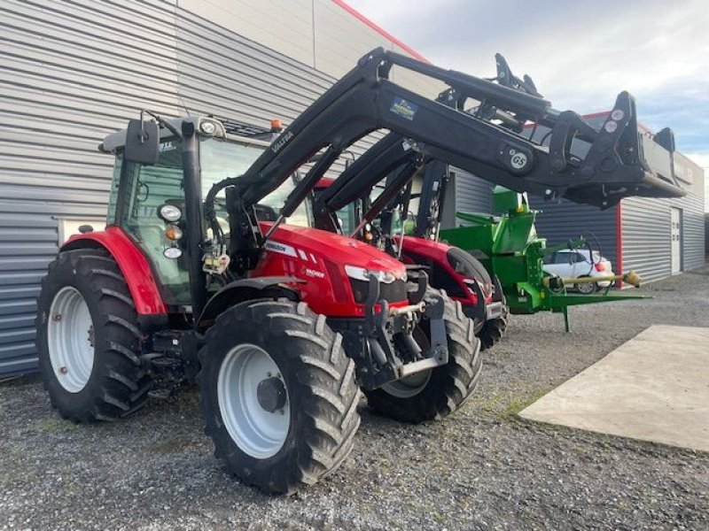 Traktor of the type Massey Ferguson 5612 DYNA 6, Gebrauchtmaschine in JOZE (Picture 5)