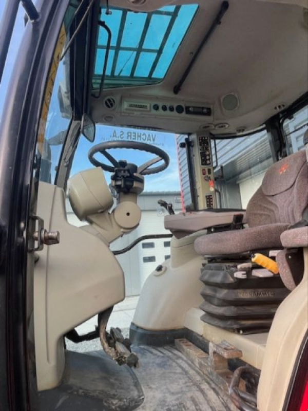 Traktor of the type Massey Ferguson 5612 DYNA 6, Gebrauchtmaschine in JOZE (Picture 10)