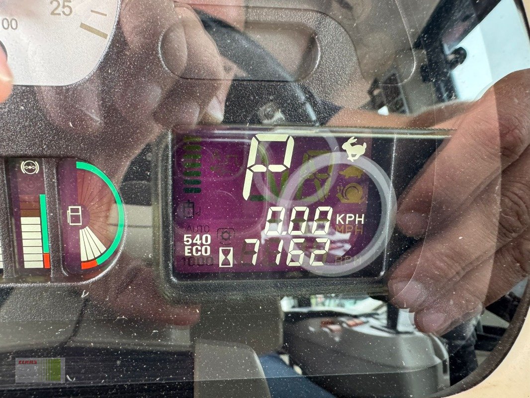 Traktor типа Massey Ferguson 5613 Dyna-6, Gebrauchtmaschine в Risum-Lindholm (Фотография 9)