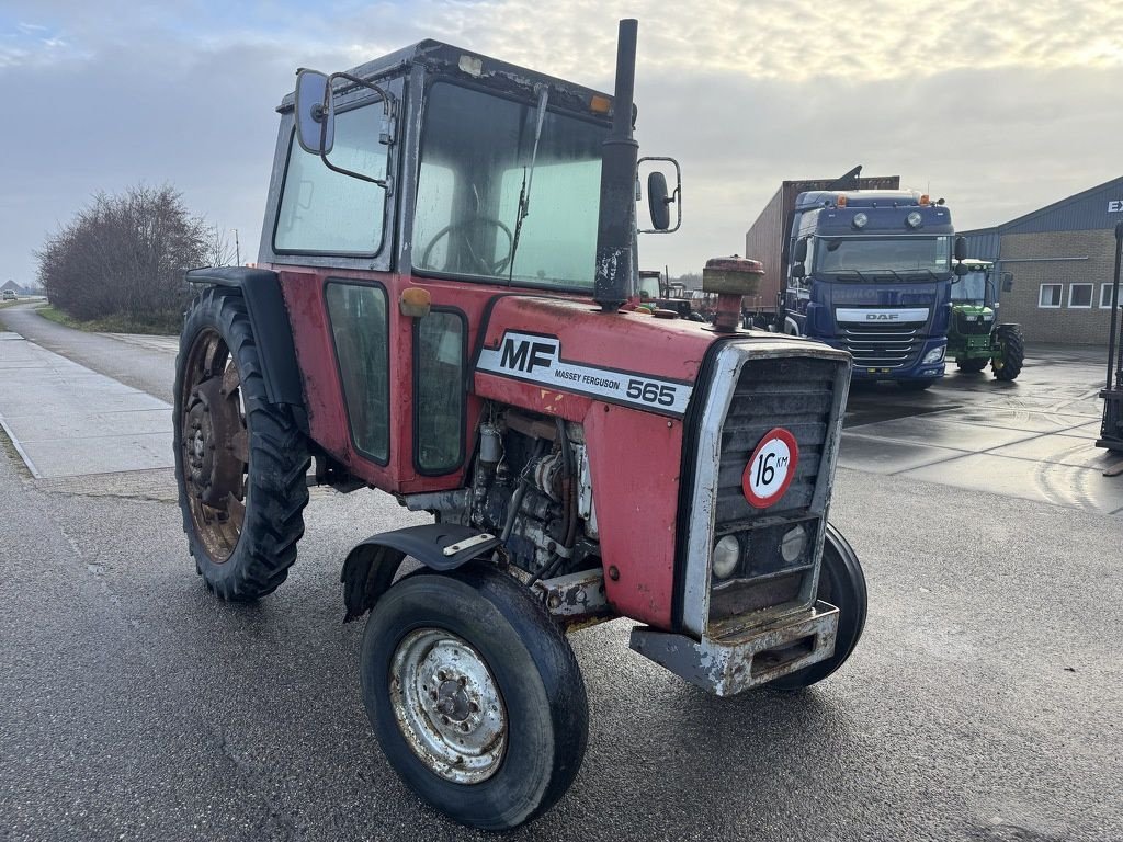 Traktor a típus Massey Ferguson 565, Gebrauchtmaschine ekkor: Callantsoog (Kép 3)