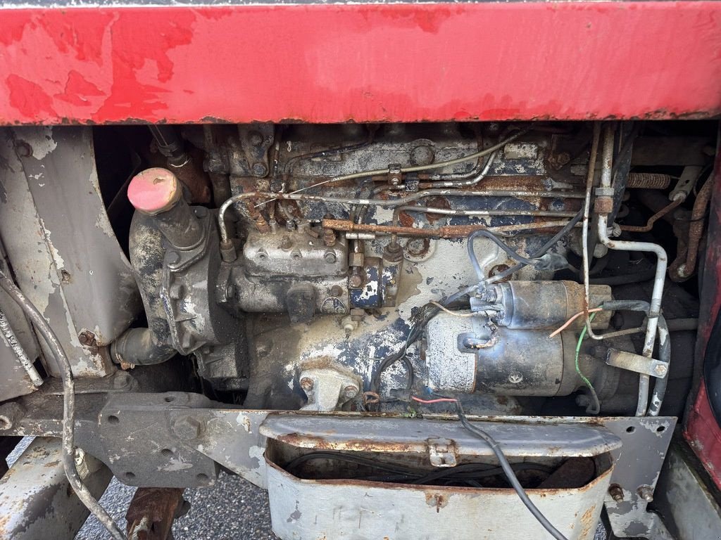 Traktor van het type Massey Ferguson 565, Gebrauchtmaschine in Callantsoog (Foto 11)