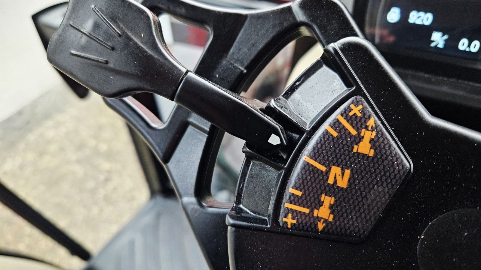 Traktor van het type Massey Ferguson 5708 Dyna 4 / kun 1200 timer / frontlæsser, Gebrauchtmaschine in Arden (Foto 17)