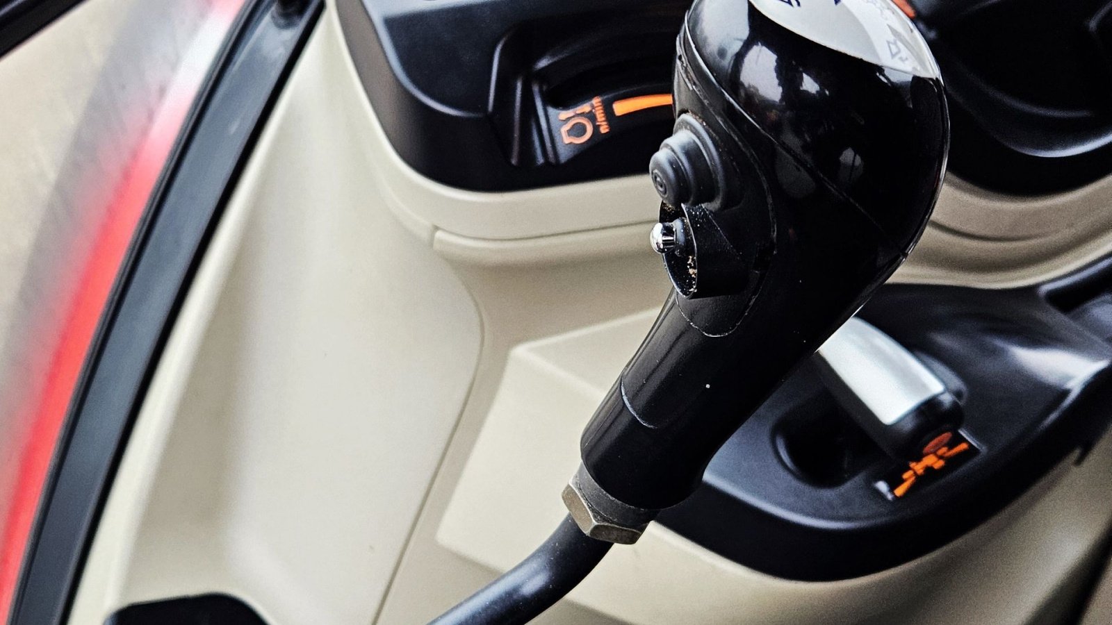 Traktor van het type Massey Ferguson 5708 Dyna 4 / kun 1200 timer / frontlæsser, Gebrauchtmaschine in Arden (Foto 16)