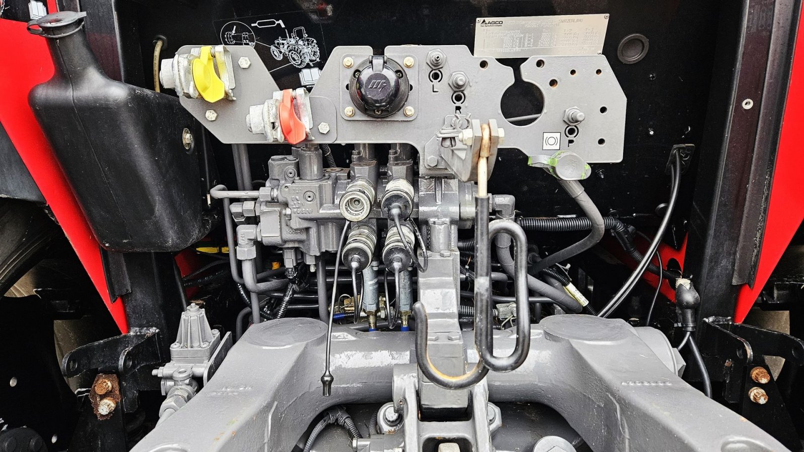 Traktor типа Massey Ferguson 5708 Dyna 4 / meget pæn og kun 1200 timer / med frontlæsser, Gebrauchtmaschine в Arden (Фотография 11)