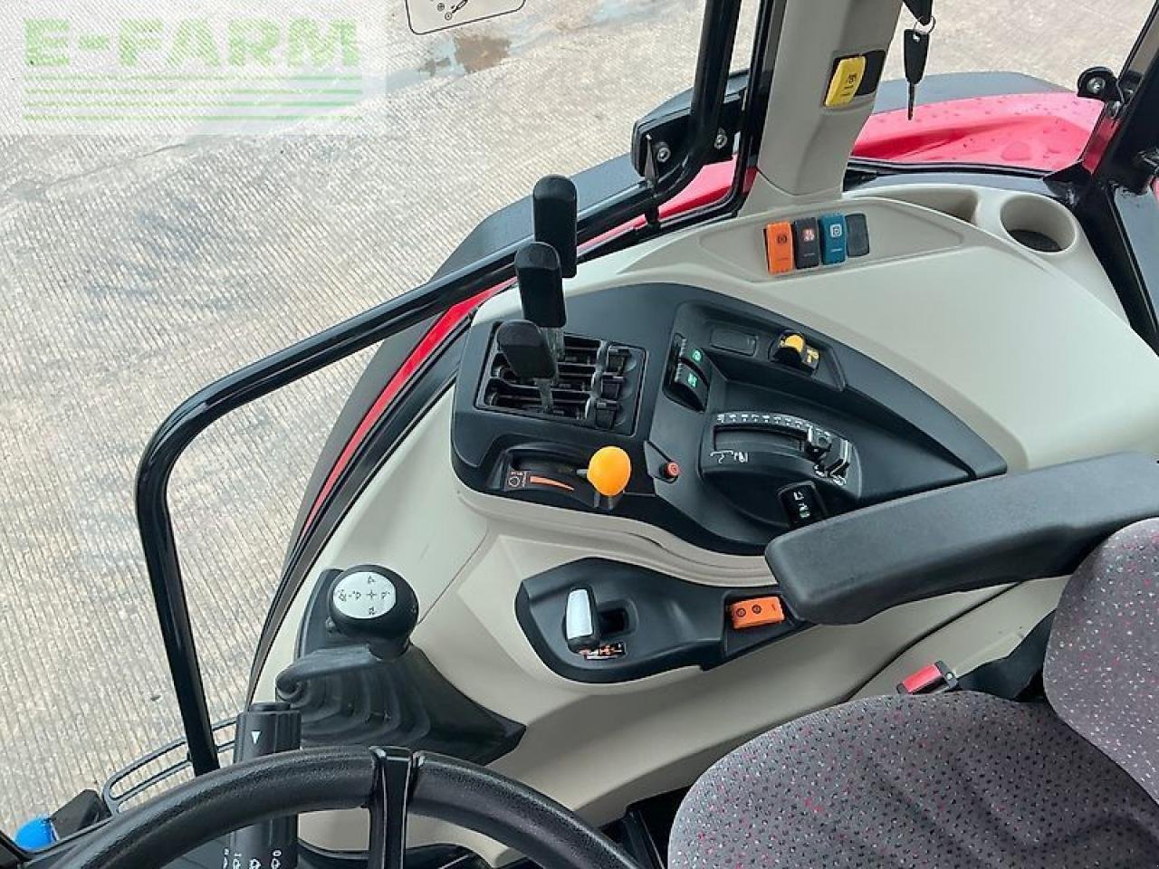 Traktor типа Massey Ferguson 5709 dyna 4 tractor (st25610), Gebrauchtmaschine в SHAFTESBURY (Фотография 17)