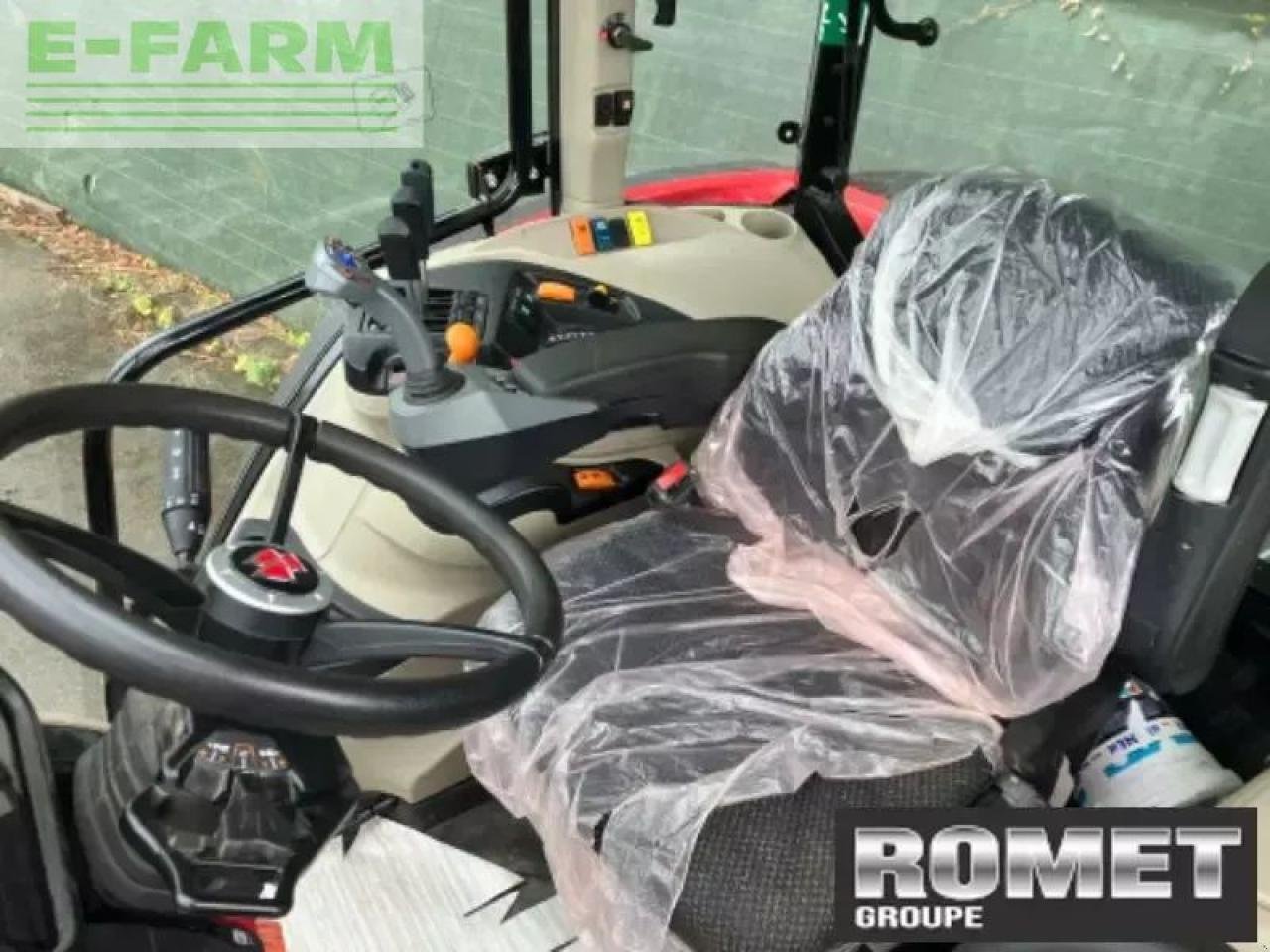 Traktor του τύπου Massey Ferguson 5710 m d4 es, Gebrauchtmaschine σε GENNES-SUR-GLAIZE (Φωτογραφία 3)