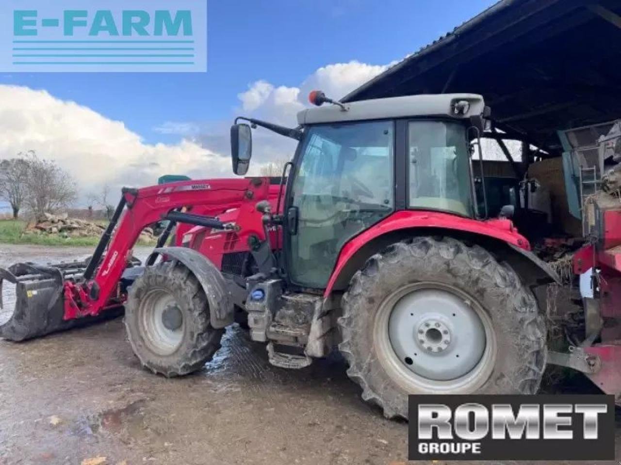 Traktor du type Massey Ferguson 5710 s d4 ef mr, Gebrauchtmaschine en GENNES-SUR-GLAIZE (Photo 3)