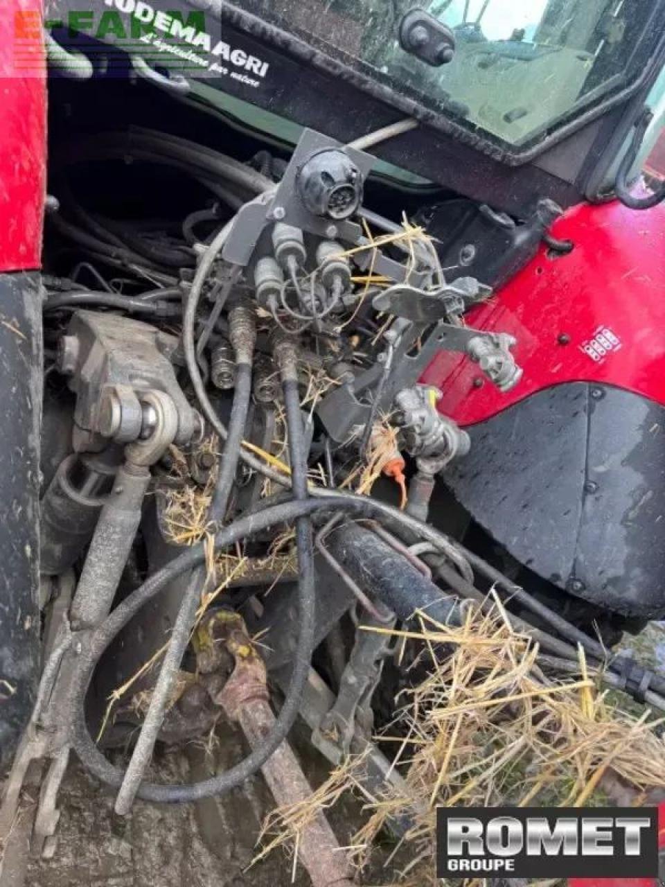 Traktor du type Massey Ferguson 5710 s d4 ef mr, Gebrauchtmaschine en GENNES-SUR-GLAIZE (Photo 6)