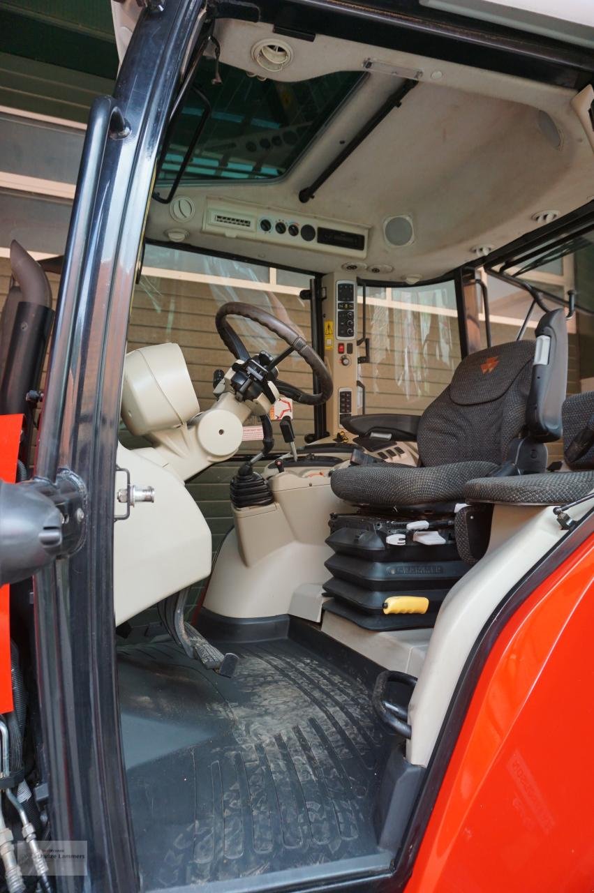 Traktor des Typs Massey Ferguson 5710 S Dyna-4 Frontlader, Gebrauchtmaschine in Borken (Bild 8)