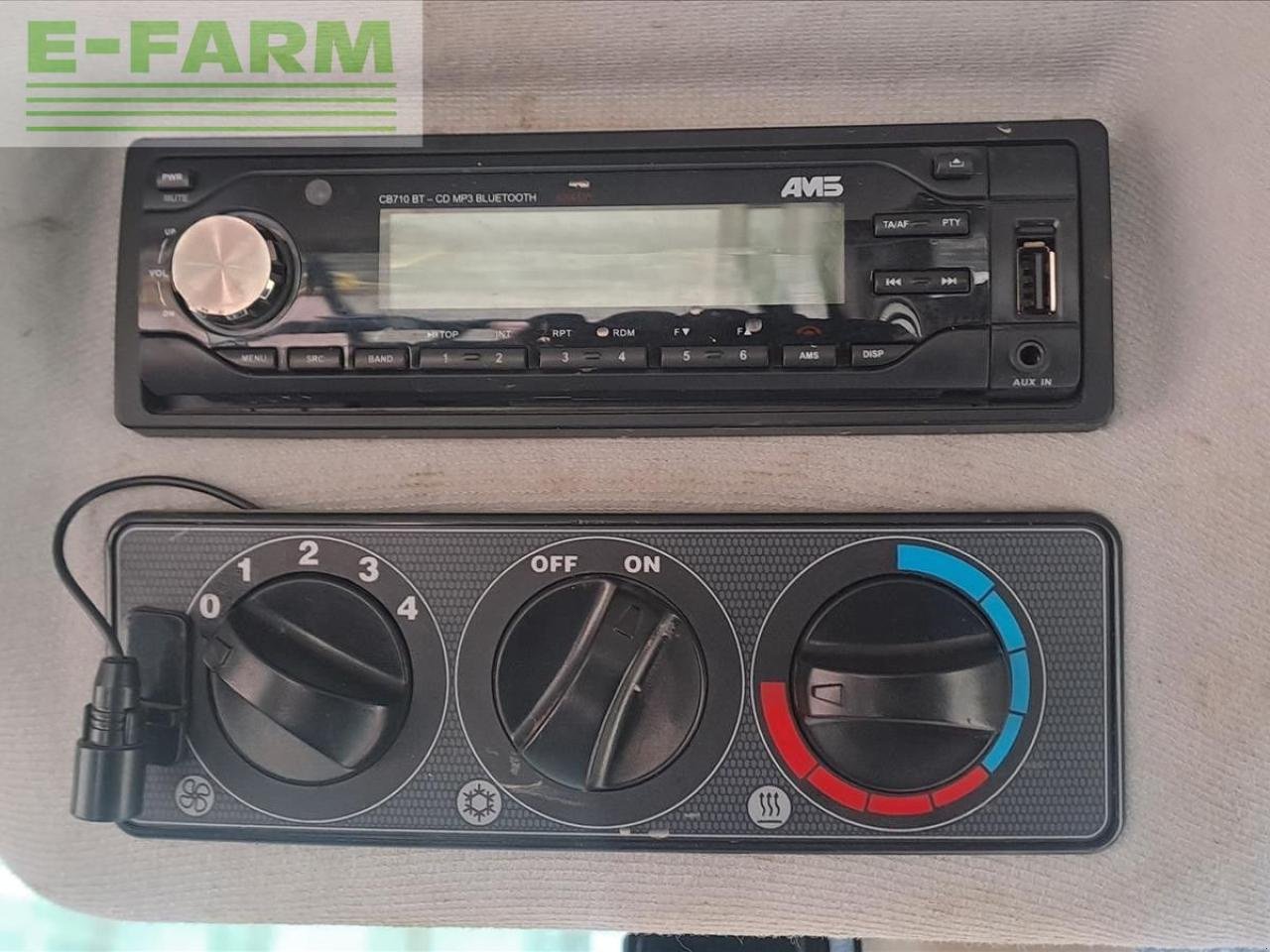 Traktor типа Massey Ferguson 5711 DYNA 4, Gebrauchtmaschine в PENRITH (Фотография 13)