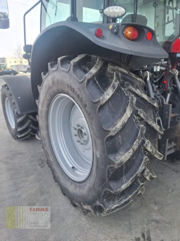 Traktor типа Massey Ferguson 5711 DYNA 4, Gebrauchtmaschine в Altenstadt a.d. Waldnaab (Фотография 13)