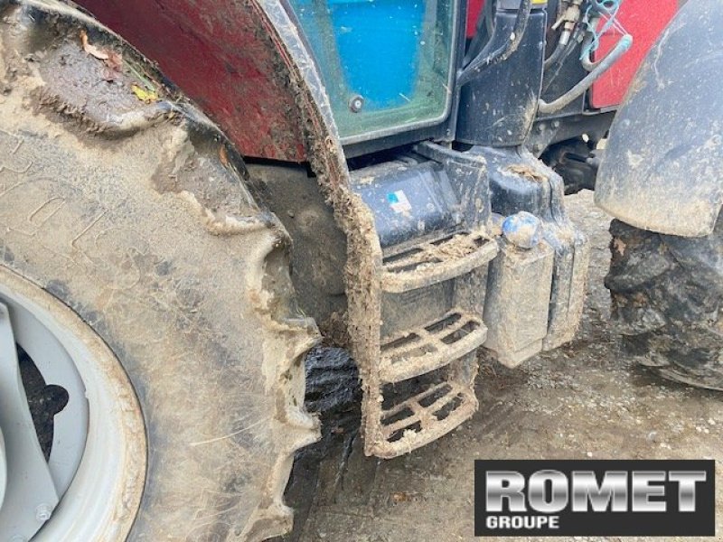 Traktor tipa Massey Ferguson 5711 M D4 ES, Gebrauchtmaschine u Gennes sur glaize (Slika 4)