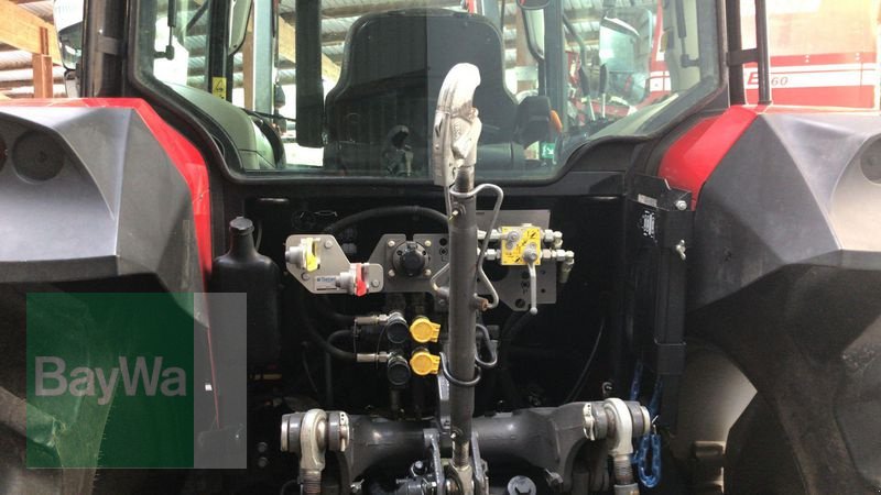Traktor des Typs Massey Ferguson 5711 MR ESSENTIAL D4, Gebrauchtmaschine in Mindelheim (Bild 11)