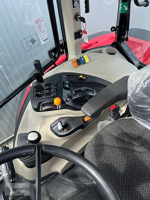 Traktor des Typs Massey Ferguson 5711M, Vorführmaschine in Bad Iburg - Sentrup (Bild 10)