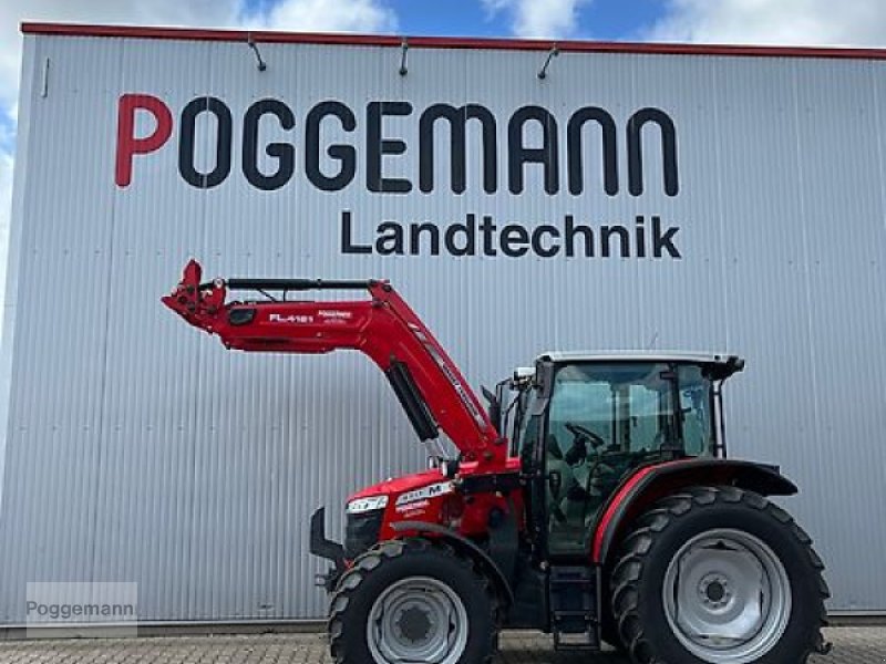 Traktor des Typs Massey Ferguson 5711M, Vorführmaschine in Bad Iburg - Sentrup (Bild 1)