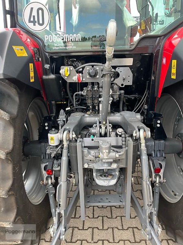 Traktor des Typs Massey Ferguson 5711M, Vorführmaschine in Bad Iburg - Sentrup (Bild 12)