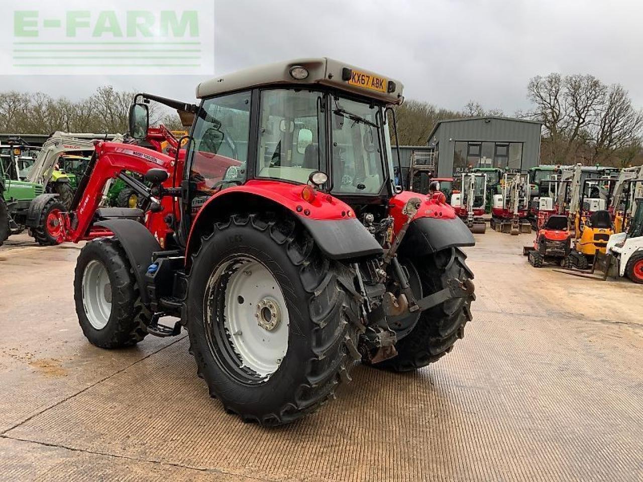 Traktor del tipo Massey Ferguson 5712sl dyna 4 tractor (st25361), Gebrauchtmaschine en SHAFTESBURY (Imagen 7)