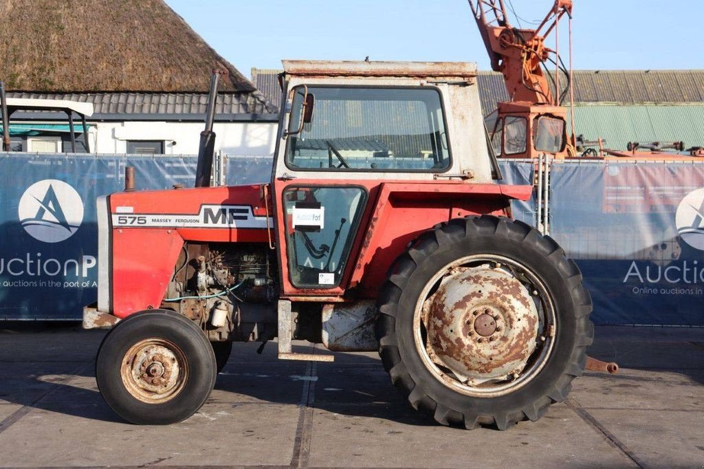 Traktor van het type Massey Ferguson 575, Gebrauchtmaschine in Antwerpen (Foto 2)
