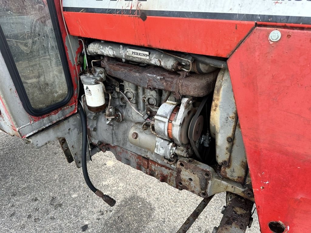 Traktor van het type Massey Ferguson 575, Gebrauchtmaschine in Callantsoog (Foto 10)