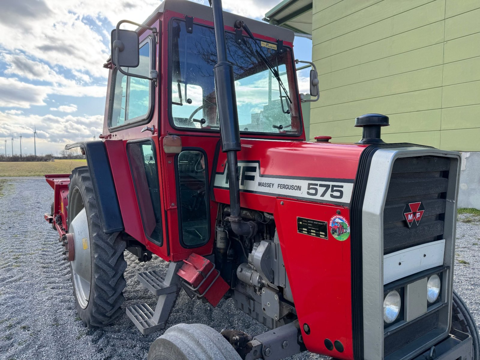 Traktor za tip massey- ferguson 575, Gebrauchtmaschine u Untersiebenbrunn (Slika 2)
