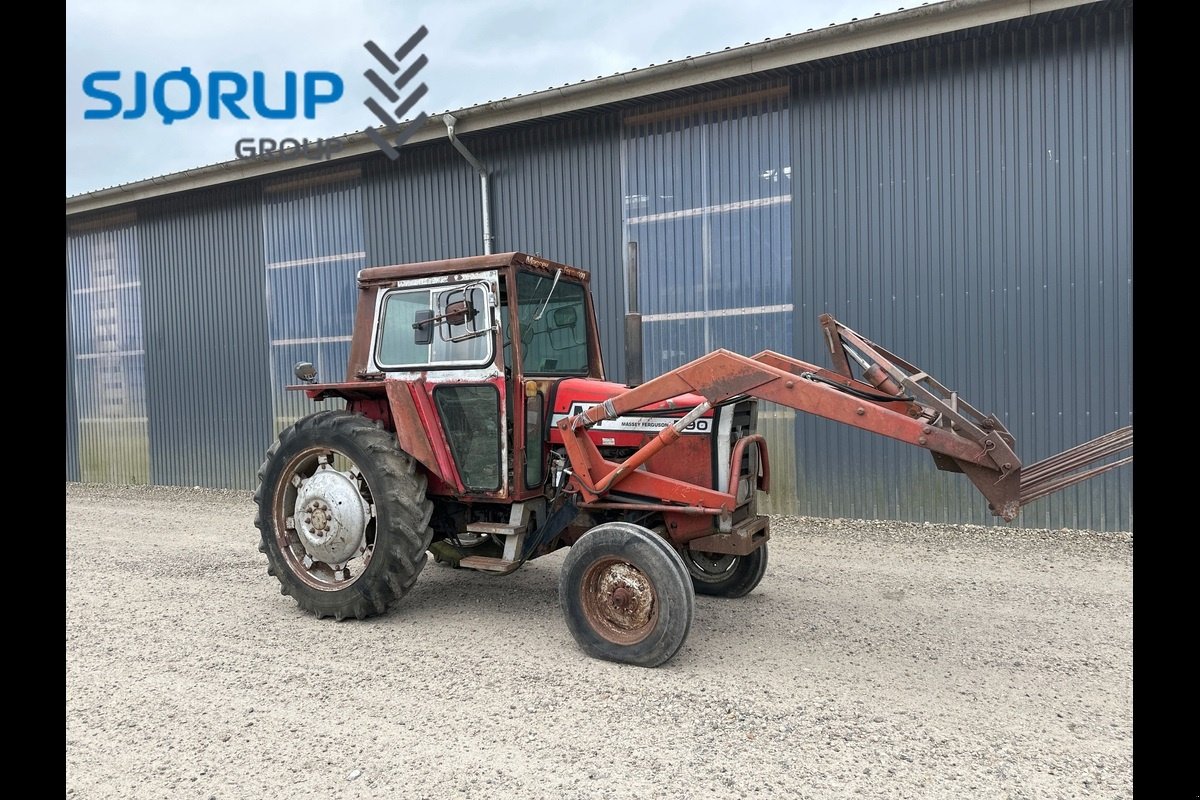 Traktor of the type Massey Ferguson 590, Gebrauchtmaschine in Viborg (Picture 1)