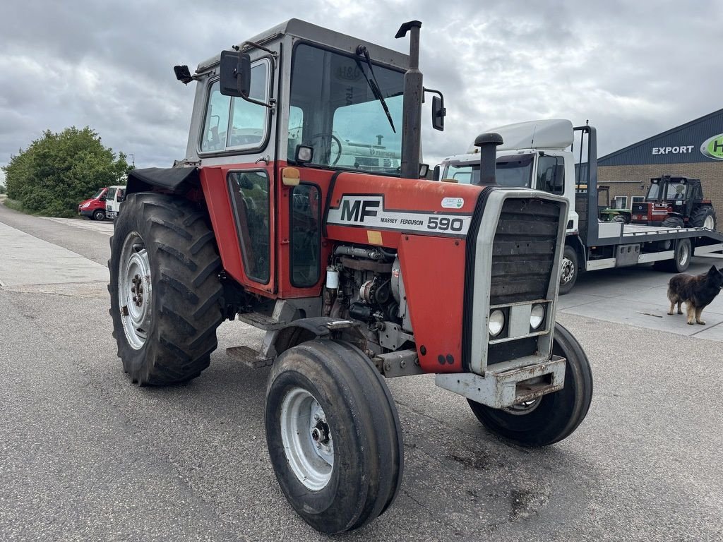 Traktor Türe ait Massey Ferguson 590, Gebrauchtmaschine içinde Callantsoog (resim 3)