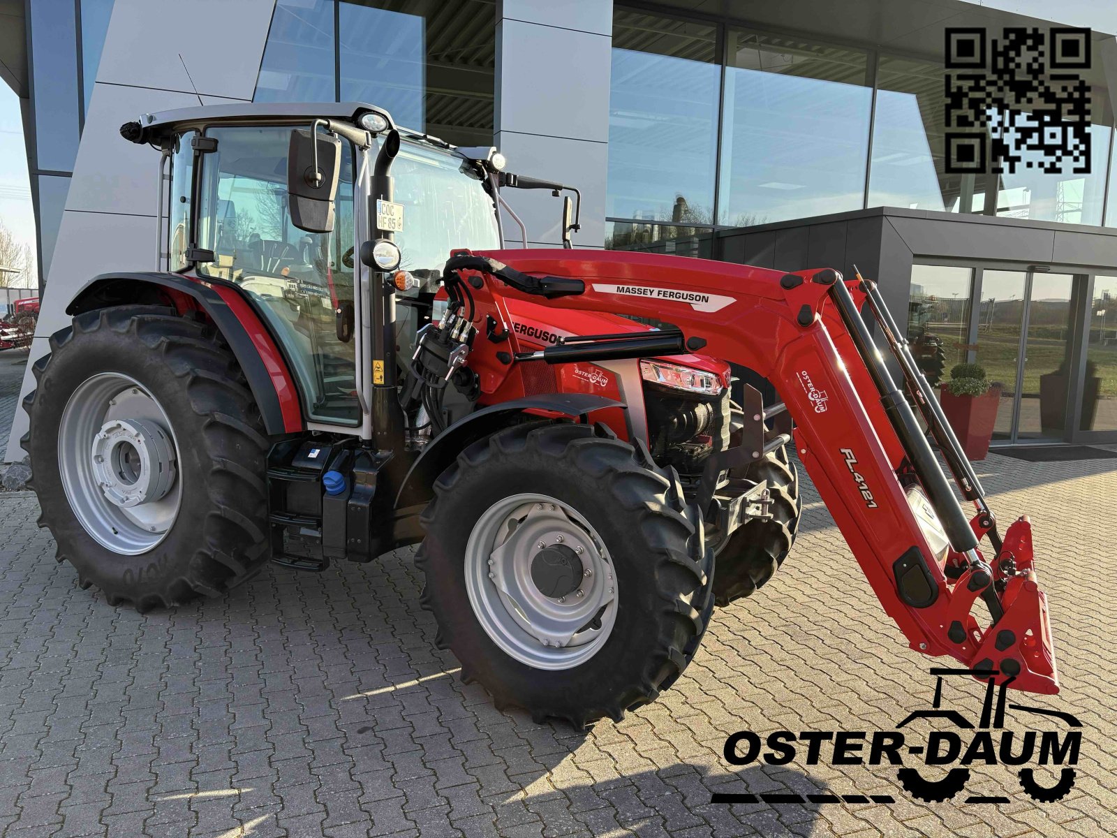 Traktor типа Massey Ferguson 5M.145 Dyna 4 Essential, Neumaschine в Kaisersesch (Фотография 2)