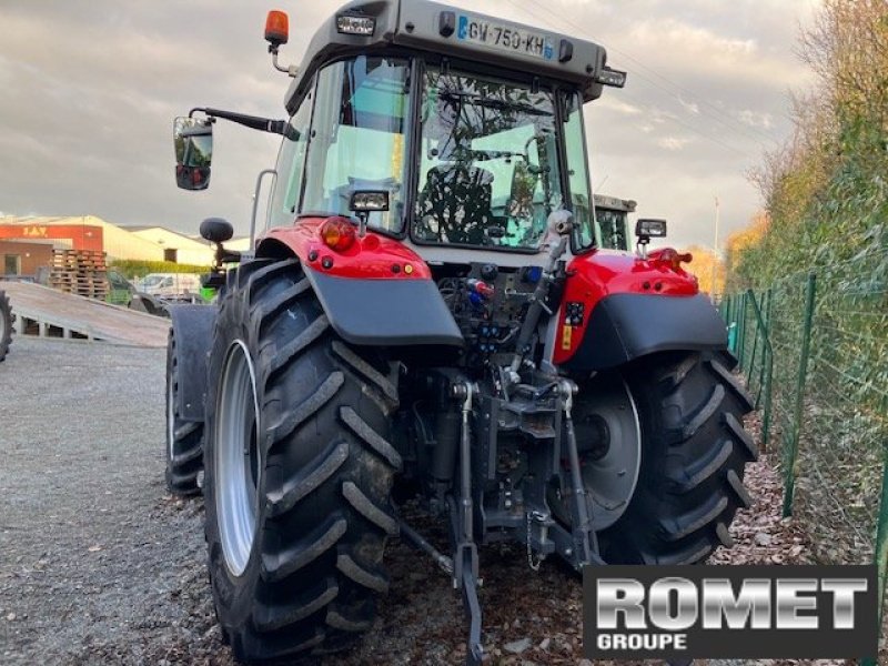 Traktor typu Massey Ferguson 5S-115 D4 DX, Gebrauchtmaschine v Gennes sur glaize (Obrázek 4)