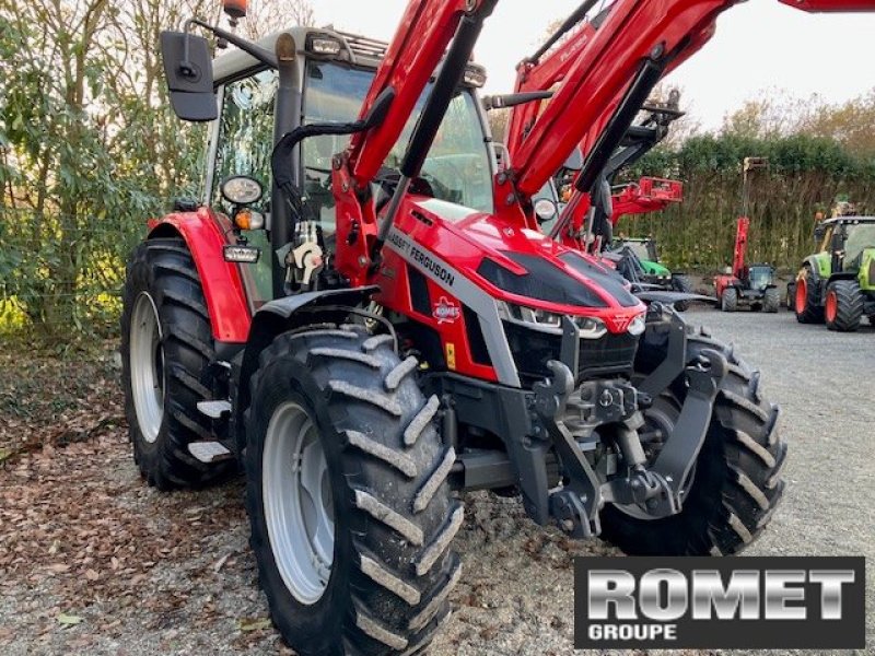 Traktor typu Massey Ferguson 5S-115 D4 DX, Gebrauchtmaschine v Gennes sur glaize (Obrázek 2)