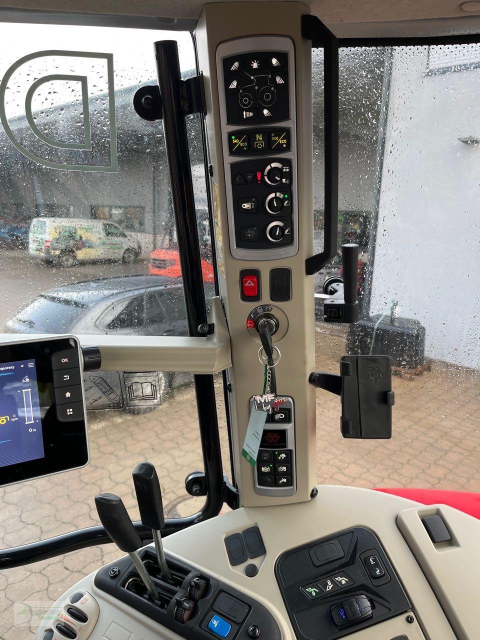 Traktor tipa Massey Ferguson 5S. 125 Dyna-6, Vorführmaschine u Coppenbruegge (Slika 10)