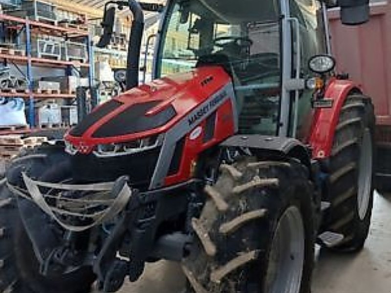Traktor du type Massey Ferguson 5S 135 dyna 6, Gebrauchtmaschine en Marlenheim (Photo 1)
