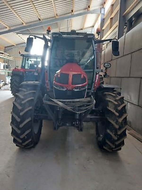 Traktor des Typs Massey Ferguson 5S 135 dyna 6, Gebrauchtmaschine in Marlenheim (Bild 2)