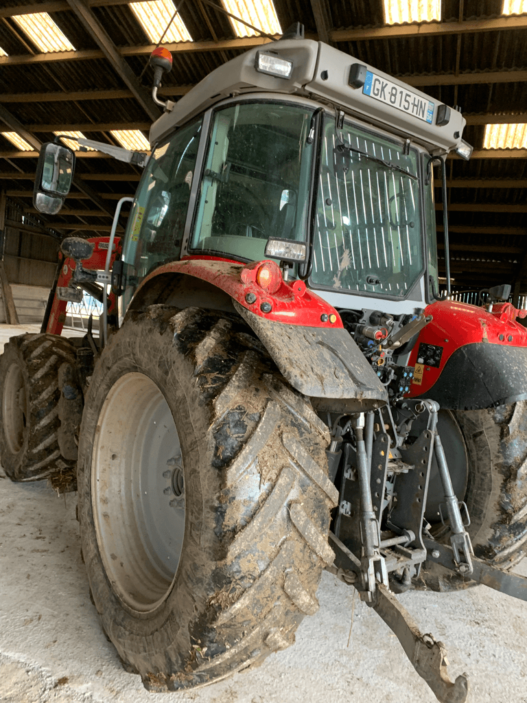Traktor typu Massey Ferguson 5S 145, Gebrauchtmaschine v TREMEUR (Obrázok 4)
