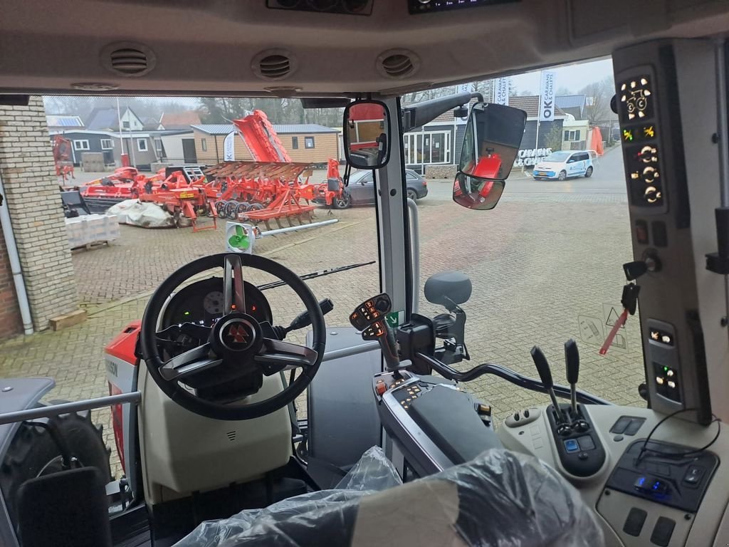 Traktor tipa Massey Ferguson 5S.105 DYNA-4 EFFICIENT, Neumaschine u MARIENHEEM (Slika 10)