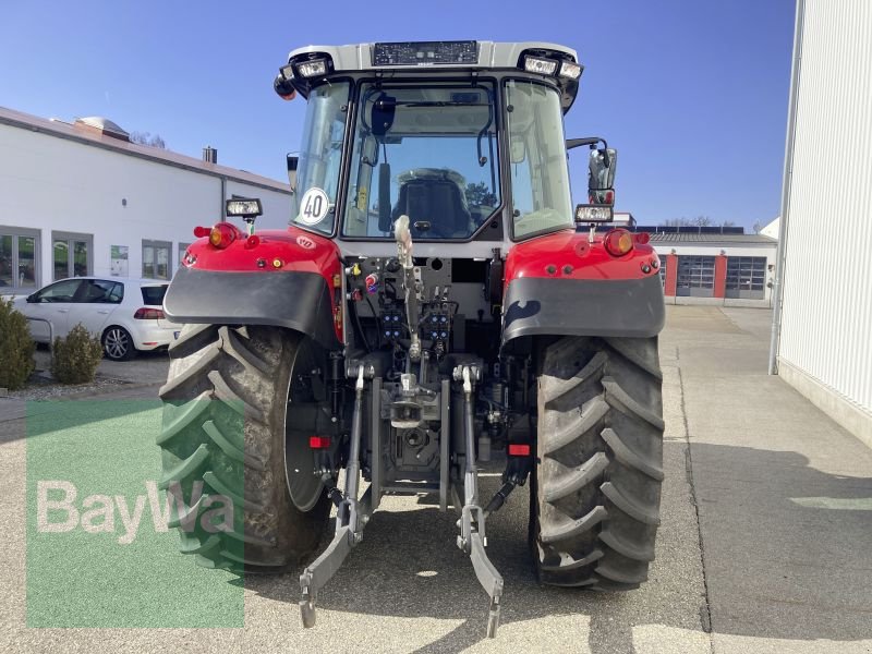 Traktor du type Massey Ferguson 5S.115 DYNA-4 EFFICIENT, Gebrauchtmaschine en Obertraubling (Photo 7)