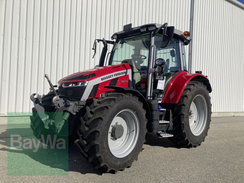Traktor du type Massey Ferguson 5S.115 DYNA-4 EFFICIENT, Gebrauchtmaschine en Obertraubling (Photo 23)