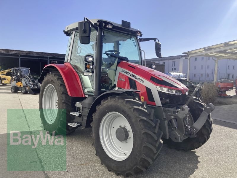 Traktor du type Massey Ferguson 5S.115 DYNA-4 EFFICIENT, Gebrauchtmaschine en Obertraubling (Photo 12)