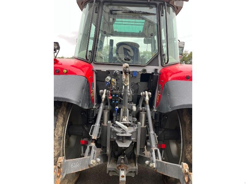 Traktor des Typs Massey Ferguson 5S115, Gebrauchtmaschine in PLUMELEC (Bild 3)