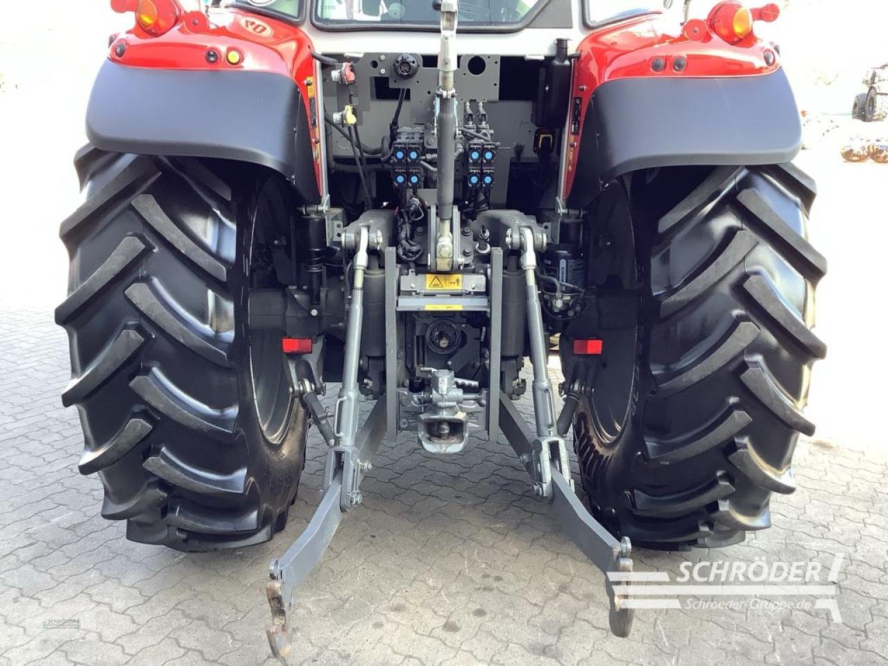 Traktor za tip Massey Ferguson 5S.125 DYNA-4 EFFICIENT, Gebrauchtmaschine u Völkersen (Slika 10)