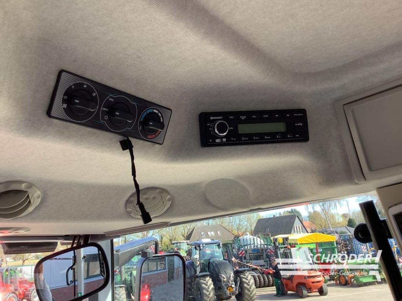 Traktor za tip Massey Ferguson 5S.125 DYNA-4 EFFICIENT, Gebrauchtmaschine u Völkersen (Slika 15)