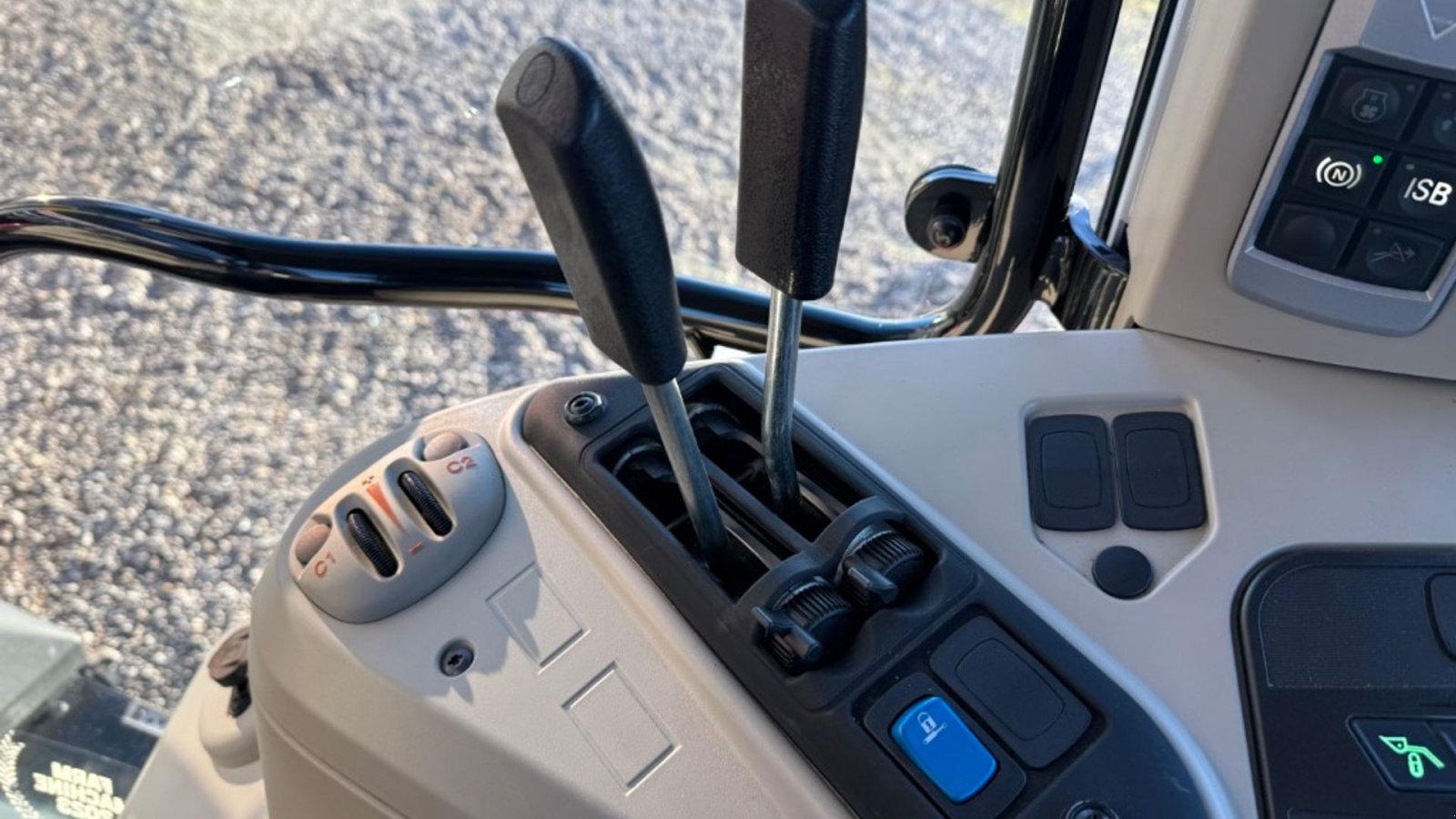 Traktor от тип Massey Ferguson 5S.125 Dyna-6 Efficient M/FL4121 læsser, Gebrauchtmaschine в Hadsten (Снимка 16)