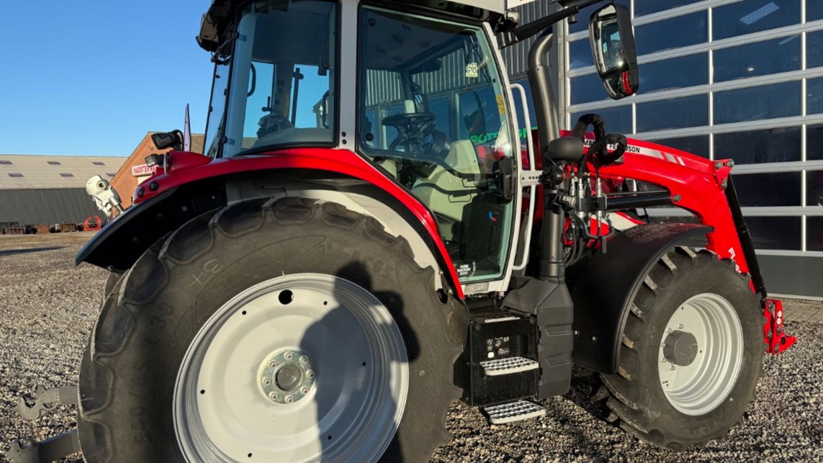 Traktor от тип Massey Ferguson 5S.125 Dyna-6 Efficient M/FL4121 læsser, Gebrauchtmaschine в Hadsten (Снимка 12)