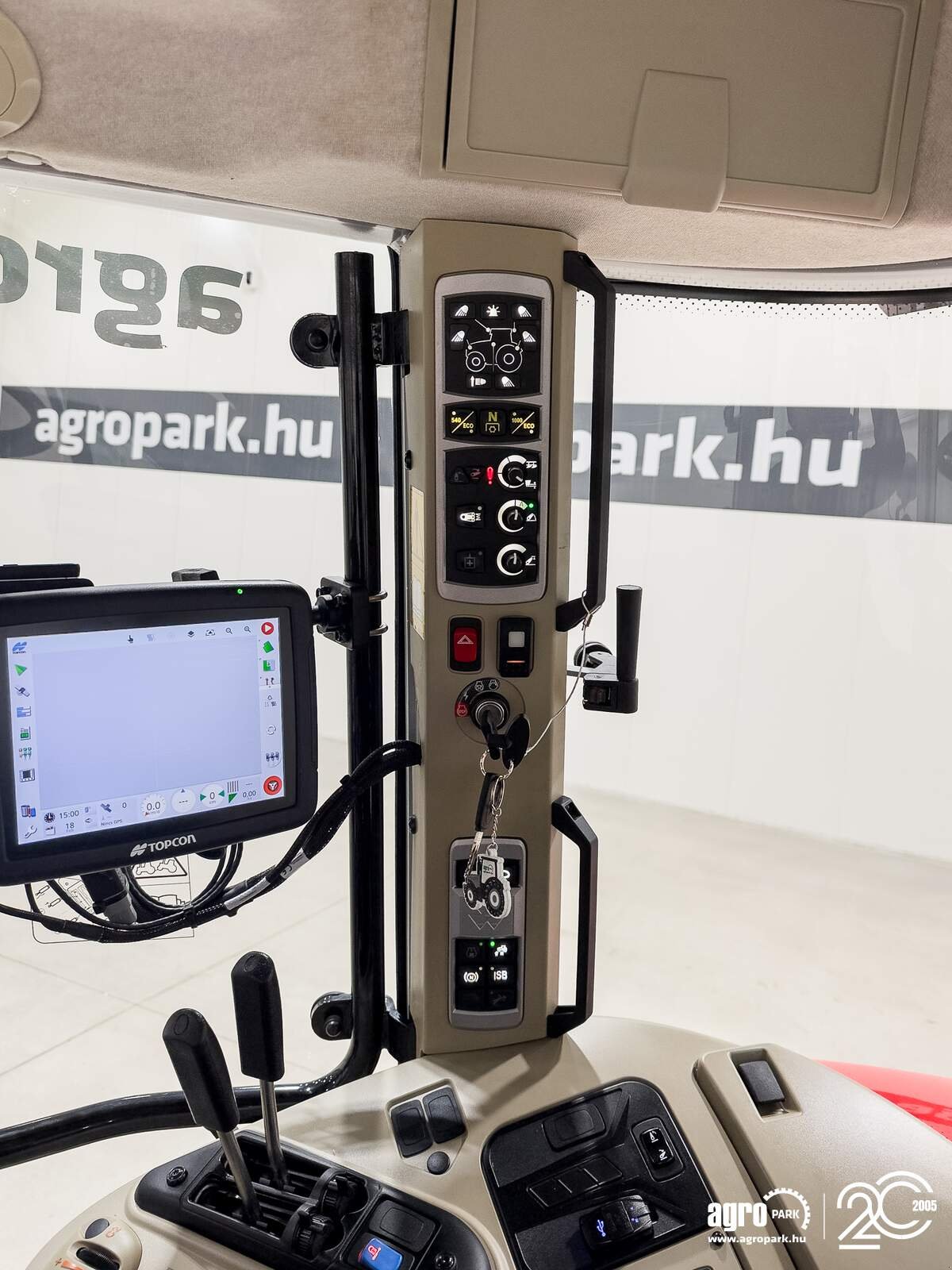 Traktor des Typs Massey Ferguson 5S.135, Gebrauchtmaschine in Csengele (Bild 22)