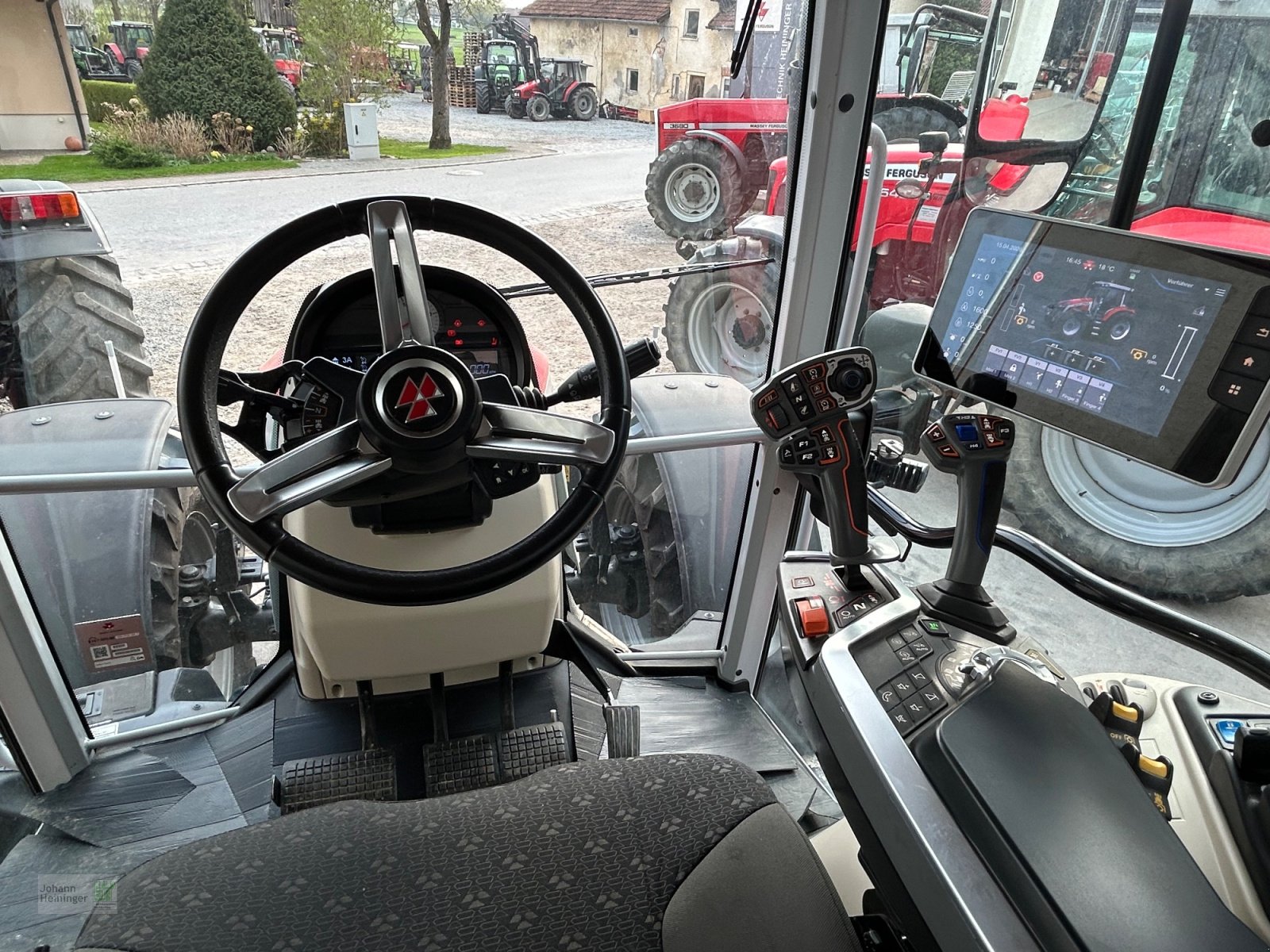 Traktor a típus Massey Ferguson 5S.135, Gebrauchtmaschine ekkor: Offenberg (Kép 4)
