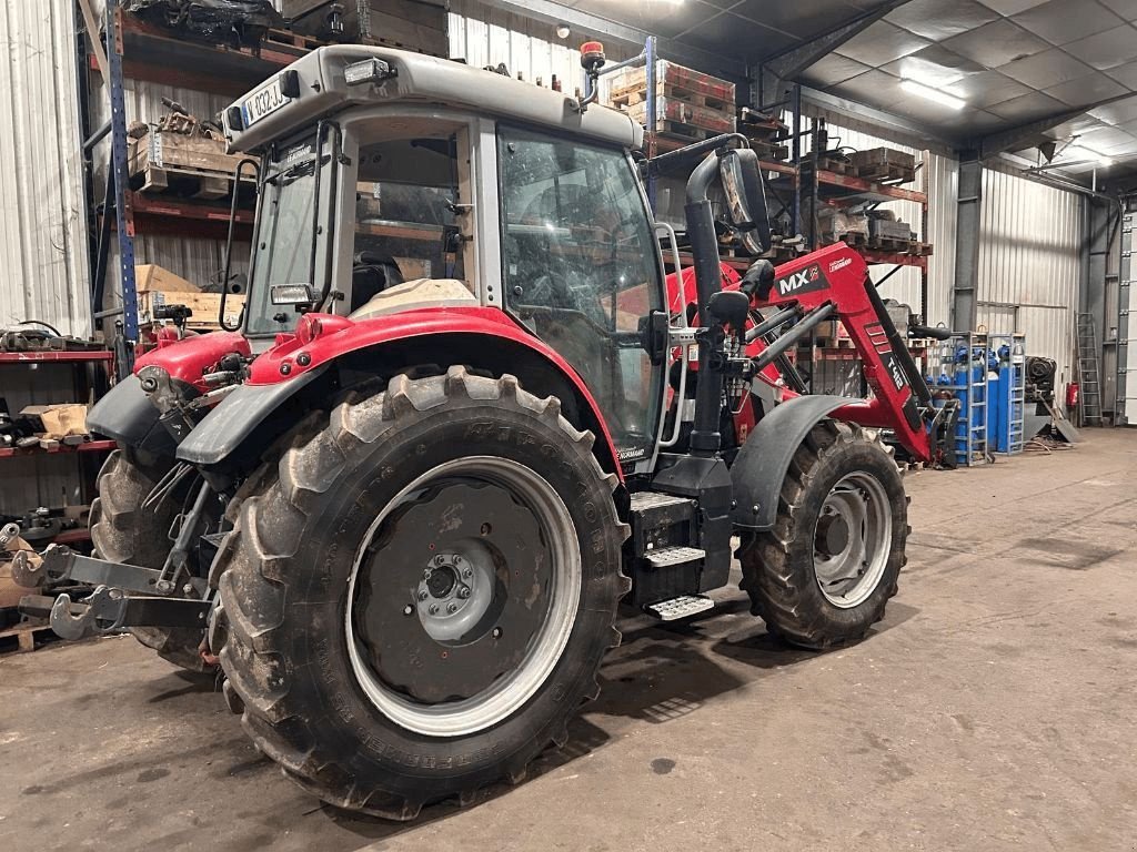 Traktor του τύπου Massey Ferguson 5S.135, Gebrauchtmaschine σε JOSSELIN (Φωτογραφία 4)