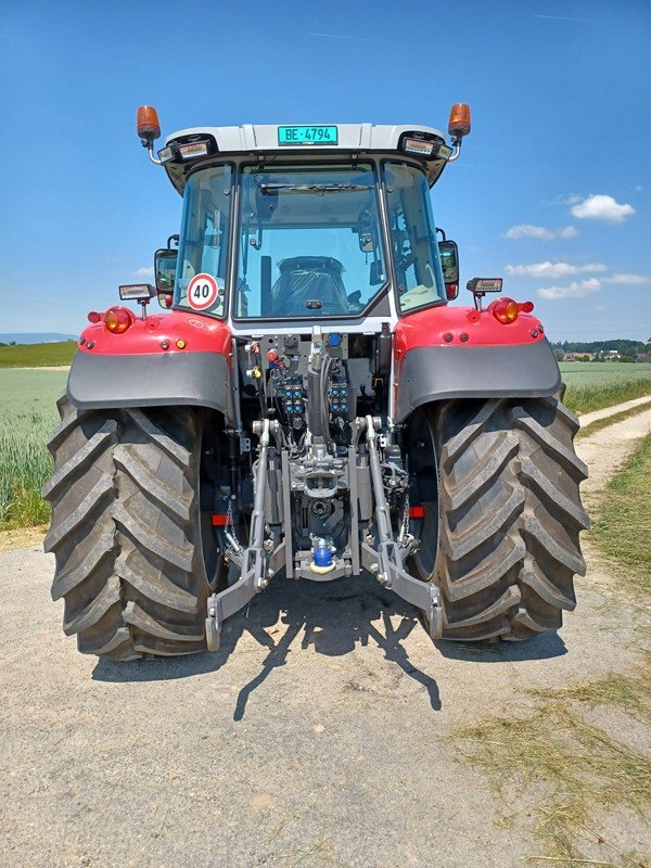 Traktor des Typs Massey Ferguson 5S.145 EX, Ausstellungsmaschine in Hindelbank (Bild 6)