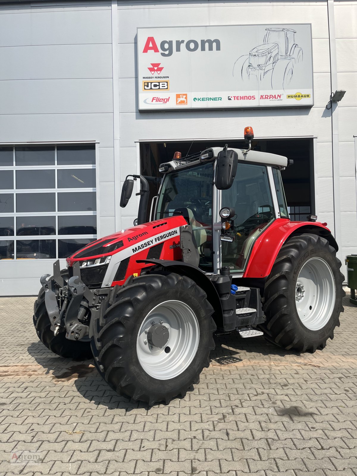 Traktor a típus Massey Ferguson 5S.145, Gebrauchtmaschine ekkor: Herbertingen (Kép 1)