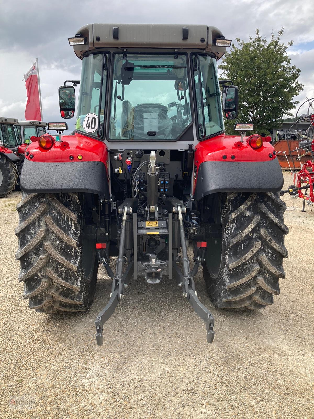 Traktor tip Massey Ferguson 5S.145, Neumaschine in Münsingen (Poză 7)