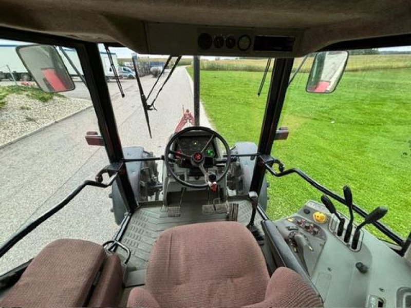 Traktor of the type Massey Ferguson 6140-4 F, Gebrauchtmaschine in NATTERNBACH (Picture 7)