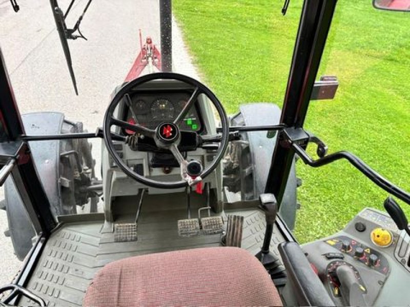 Traktor of the type Massey Ferguson 6140-4 F, Gebrauchtmaschine in NATTERNBACH (Picture 19)